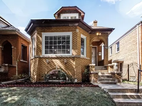 Undisclosed, Chicago, IL 60641