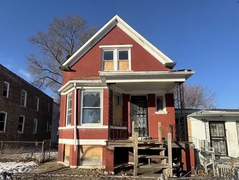 6744 S Bishop St, Chicago, IL 60636