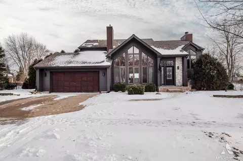 775 Feather Sound Dr, Bolingbrook, IL 60440