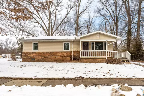 508 W Rigdon St, Carbondale, IL 62901