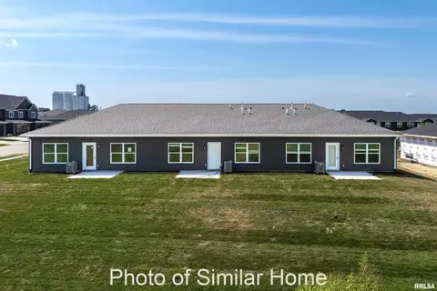 Exterior - 418 N 2nd Ave, Eldridge, IA 52748 photo 1 of 1