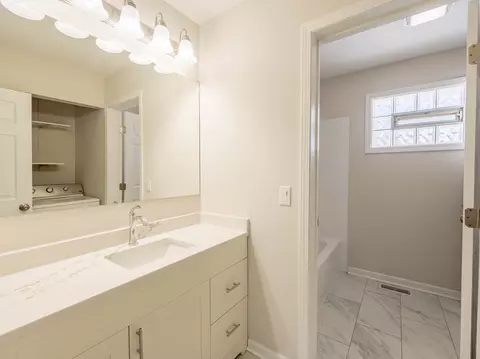 Bath - 429 6th St, Wheeling, IL 60090 photo 2 of 2