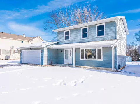 Exterior - 429 6th St, Wheeling, IL 60090 photo 2 of 4