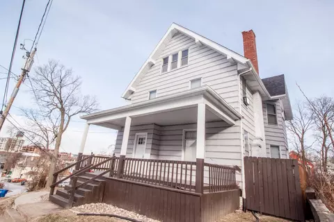 736 14 St, Moline, IL 61265