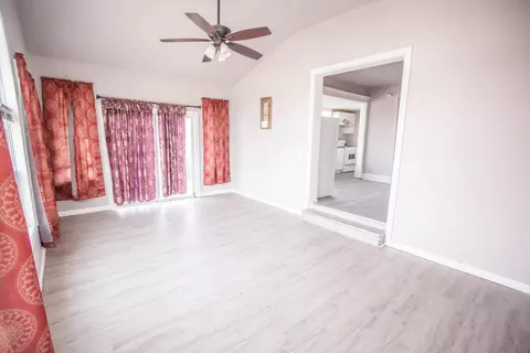 Living - 736 14 St, Moline, IL 61265 photo 5 of 5