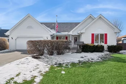 Exterior - Undisclosed, Aurora, IL 60506 photo 2 of 5