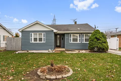 7949 Newland Ave, Burbank, IL 60459