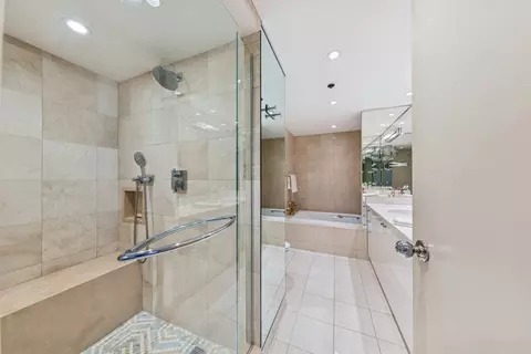 100 E Huron St #2004, Chicago, IL 60611 photo 22