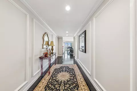 100 E Huron St #2004, Chicago, IL 60611 photo 5