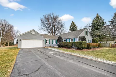 21230 Virginia Rd, Dekalb, IL 60115