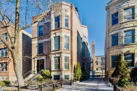 2849 N Burling St #3, Chicago, IL 60657