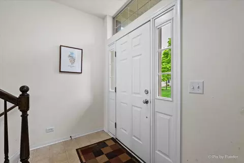 Entry Way - Undisclosed, Winfield, IL 60190 photo 1 of 2