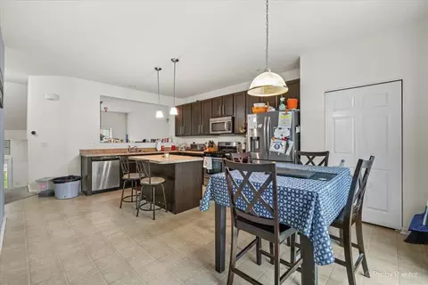 Kitchen - Undisclosed, Winfield, IL 60190 photo 5 of 5