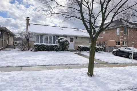 7355 W Lill St, Niles, IL 60714