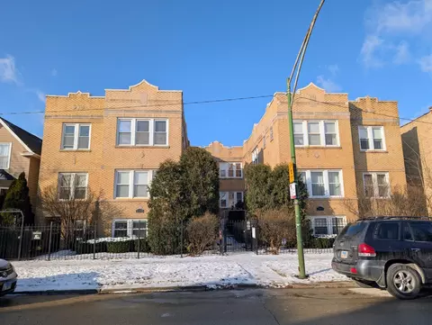 3910 N Bernard St #2E, Chicago, IL 60618
