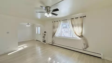 Living - 2312 Algonquin Rd #9, Rolling Meadows, IL 60008 photo 4 of 4