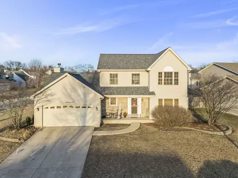 24600 Kaylee St, Shorewood, IL 60404