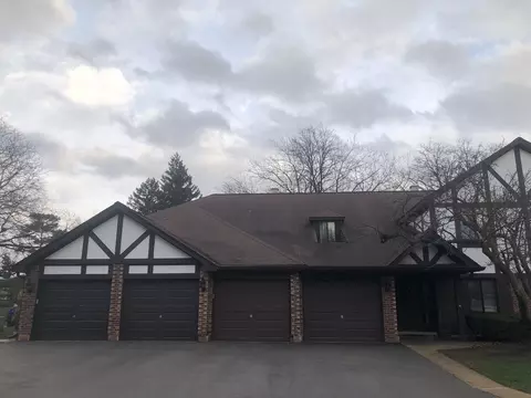 1735 Harrow Ct #B, Wheaton, IL 60189