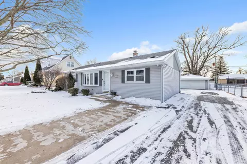 Other - 8014 Mobile Ave, Burbank, IL 60459 photo 1 of 4