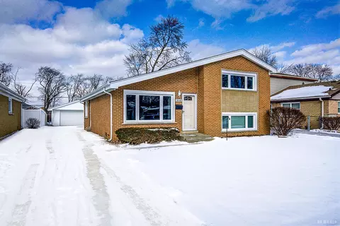 3808 153rd Pl, Midlothian, IL 60445