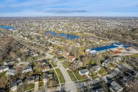View/Area - 940 Freeman Rd, Hoffman Estates, IL 60192 photo 4 of 5