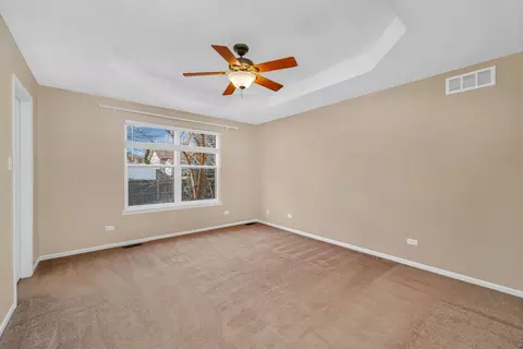 Bedroom - 1211 Bluejay Ln, Plainfield, IL 60586 photo 2 of 5