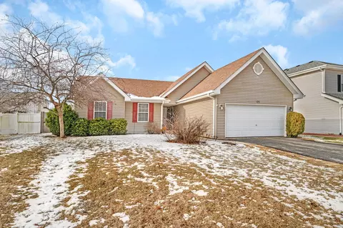Exterior - 1211 Bluejay Ln, Plainfield, IL 60586 photo 2 of 6