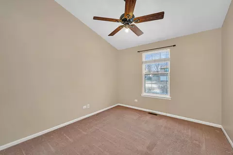 Bedroom - 1211 Bluejay Ln, Plainfield, IL 60586 photo 5 of 5