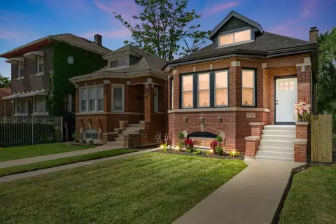 8746 S Wood St, Chicago, IL 60620