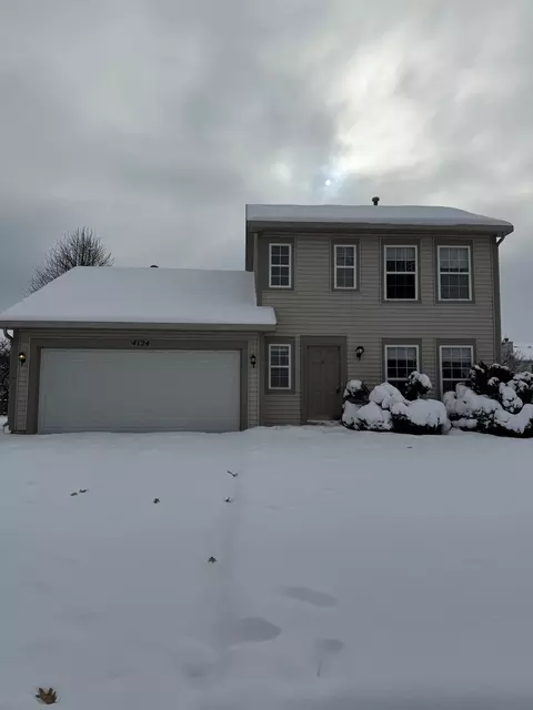 4124 Dobbins St, Plano, IL 60545