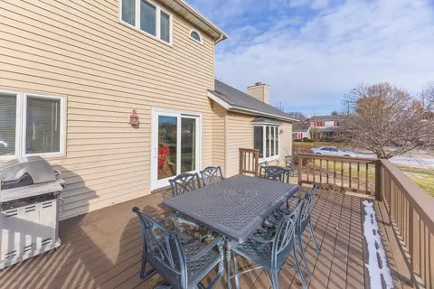 Exterior - 2813 Stonehurst Dr, Bloomington, IL 61704 photo 1 of 11