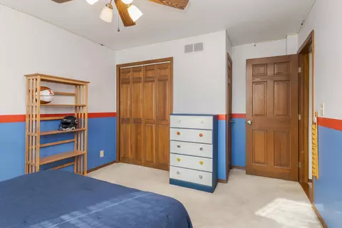 Bedroom - 2813 Stonehurst Dr, Bloomington, IL 61704 photo 4 of 8