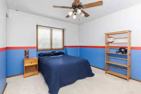 Bedroom - 2813 Stonehurst Dr, Bloomington, IL 61704 photo 3 of 8