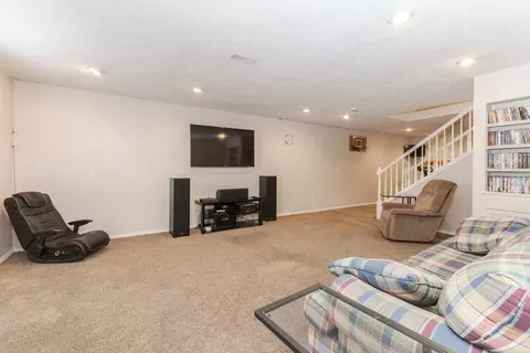 Other - 2813 Stonehurst Dr, Bloomington, IL 61704 photo 5 of 9