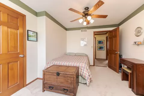 Bedroom - 2813 Stonehurst Dr, Bloomington, IL 61704 photo 6 of 8