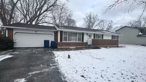 707 W North Ave, Lake Bluff, IL 60044