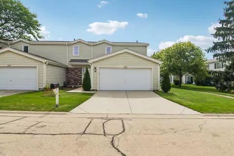 Exterior - 682 Claridge Cir, Hoffman Estates, IL 60169 photo 2 of 6