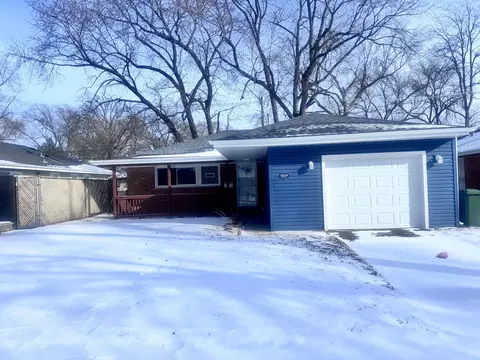 15119 Meadow Ln, Dolton, IL 60419