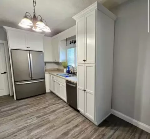 Kitchen - 306 S Thomas St, Christopher, IL 62822 photo 1 of 1