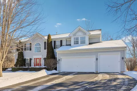 645 Northwind Ln, Lake Villa, IL 60046