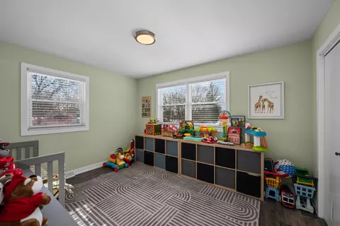 Bedroom - 2212 Fulle St, Rolling Meadows, IL 60008 photo 2 of 2