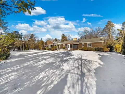 63 Franklin Pl E, Lake Forest, IL 60045 photo 8