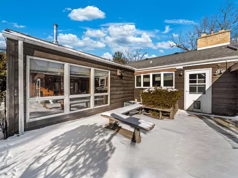 63 Franklin Pl E, Lake Forest, IL 60045 photo 6