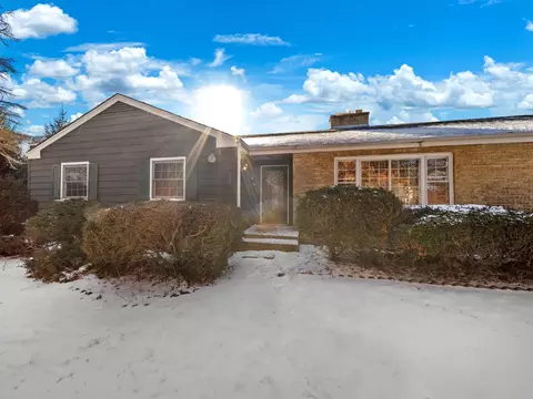 63 Franklin Pl E, Lake Forest, IL 60045 photo 4