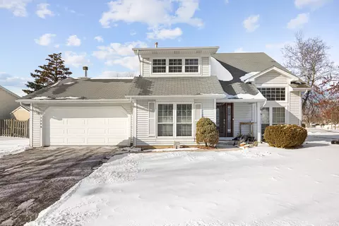 1300 Chatsworth Ln, Hoffman Estates, IL 60169