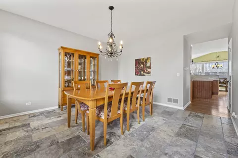 Dining - 1575 Old Forge Rd, Bartlett, IL 60103 photo 1 of 5