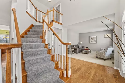 Entry Way - 1575 Old Forge Rd, Bartlett, IL 60103 photo 2 of 3