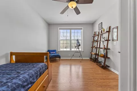 Bedroom - 1575 Old Forge Rd, Bartlett, IL 60103 photo 4 of 4