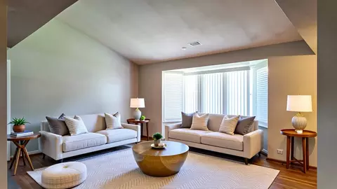 Living - 3506 Ithaca Rd, Olympia Fields, IL 60461 photo 3 of 5