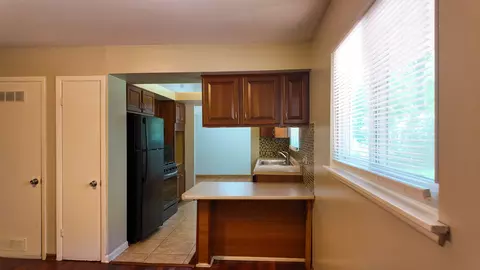 Kitchen - 3506 Ithaca Rd, Olympia Fields, IL 60461 photo 3 of 5